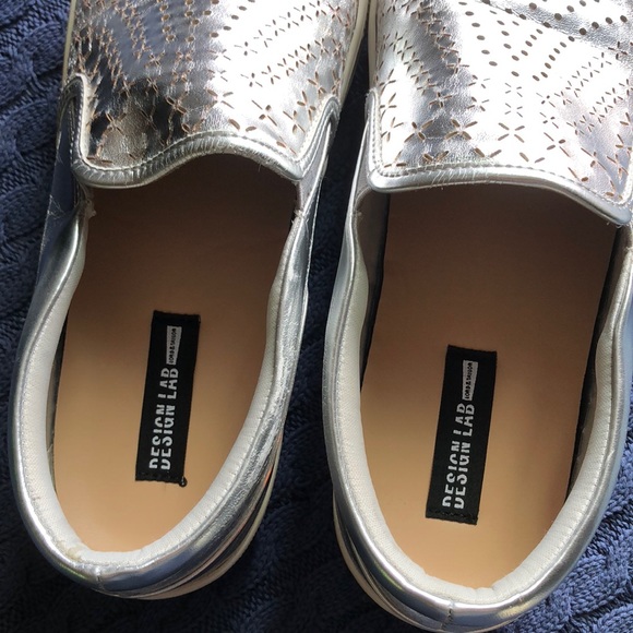 Pre loved but excellent condition - Picture 2 of 8